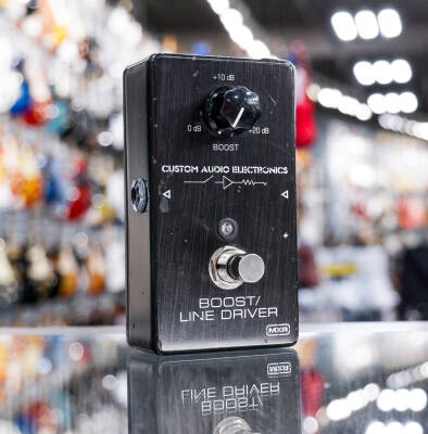 MXR MC401 - Custom Audio Electronics Boost Pedal